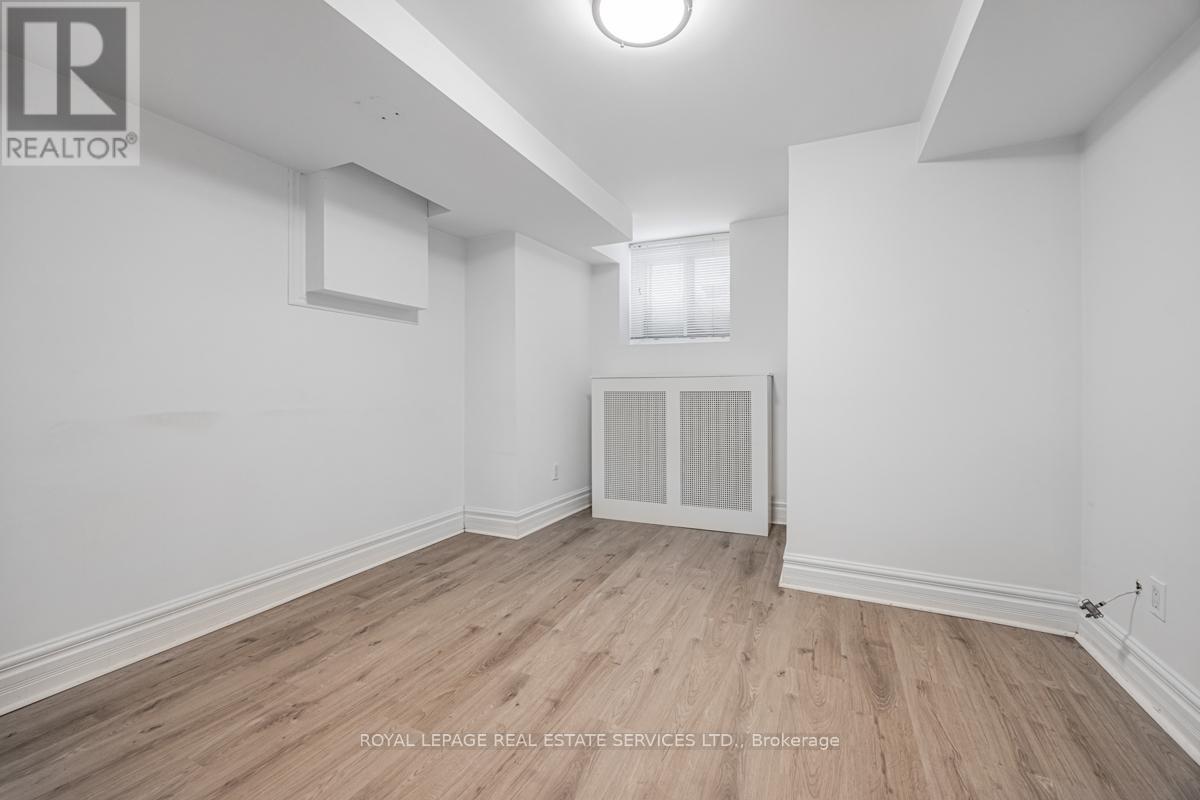 62 Lakeview Avenue, Toronto, Ontario  M6J 3B3 - Photo 28 - C12133573