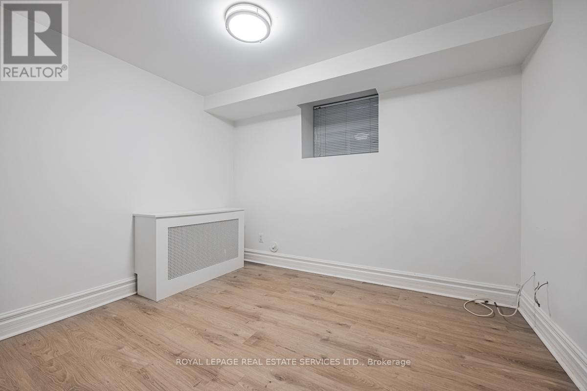 62 Lakeview Avenue, Toronto, Ontario  M6J 3B3 - Photo 31 - C12133573