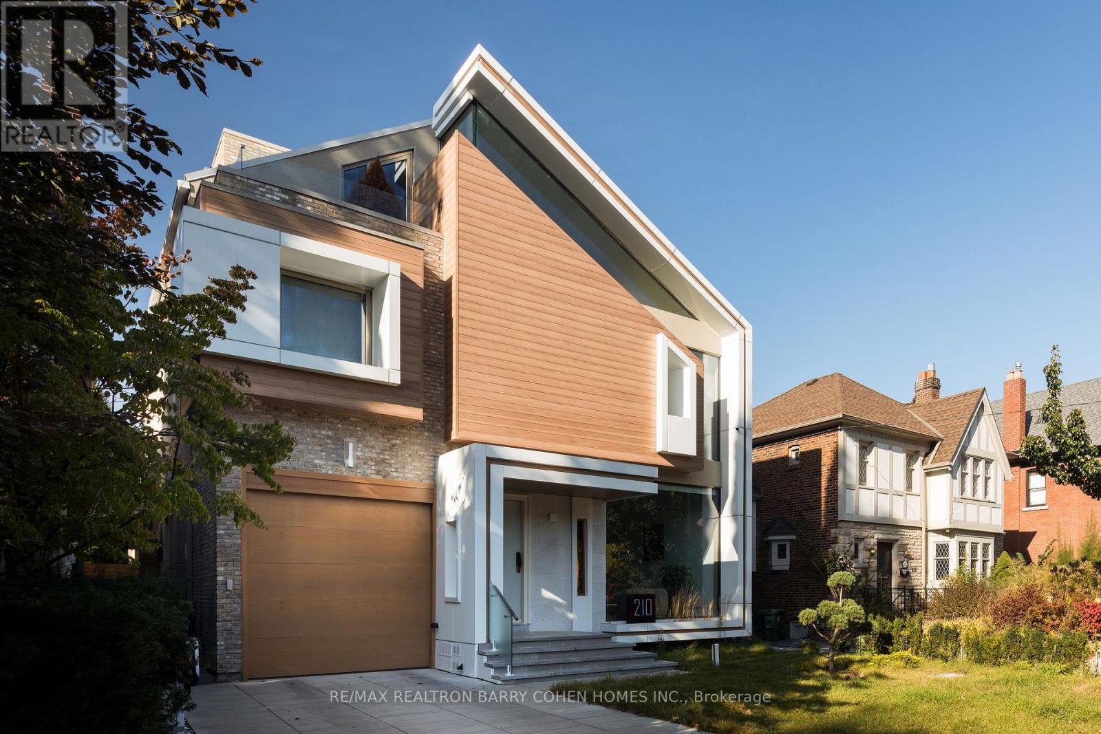 210 Glenayr Road, Toronto, Ontario  M5P 3C3 - Photo 1 - C12133596