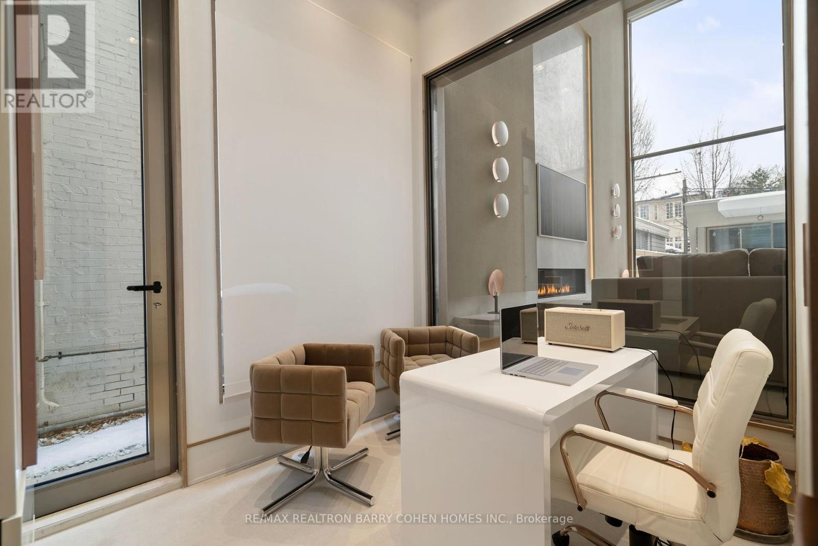 210 Glenayr Road, Toronto, Ontario  M5P 3C3 - Photo 18 - C12133596
