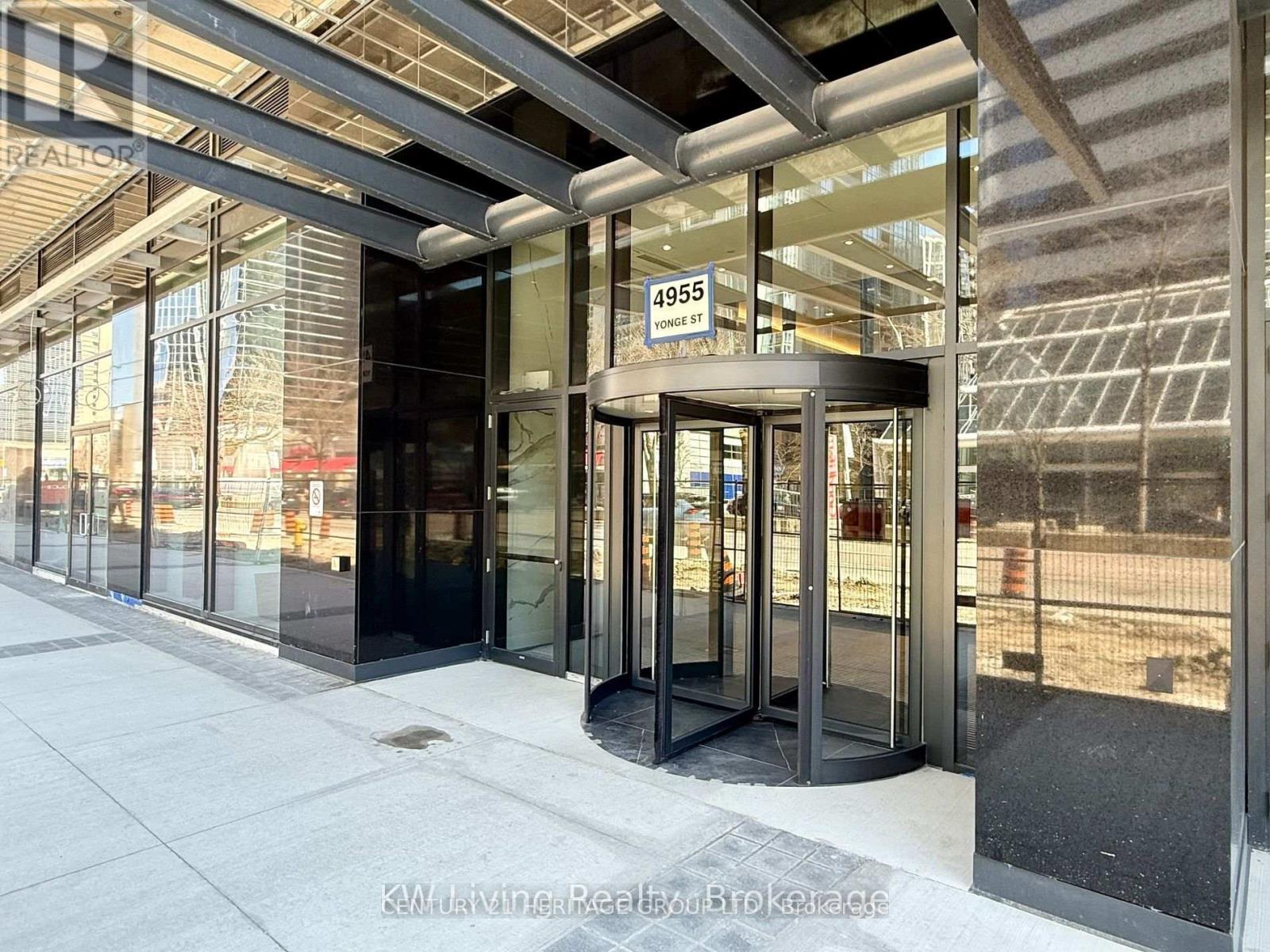 3016 - 4955 Yonge Street, Toronto, Ontario  M2N 0L8 - Photo 2 - C12133645