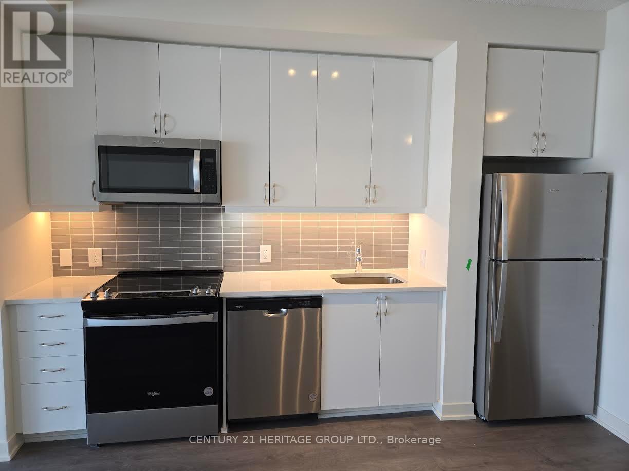 3016 - 4955 Yonge Street, Toronto, Ontario  M2N 0L8 - Photo 3 - C12133645