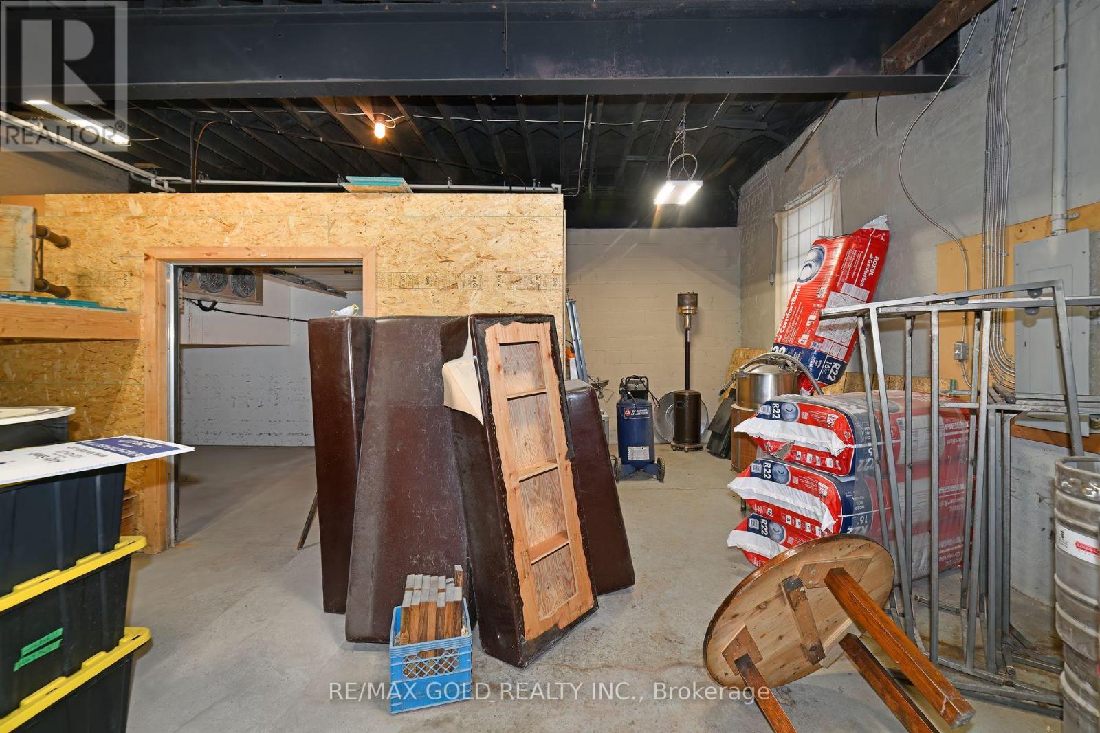 30r First Avenue, Toronto, Ontario  M4M 1W8 - Photo 17 - E12133340