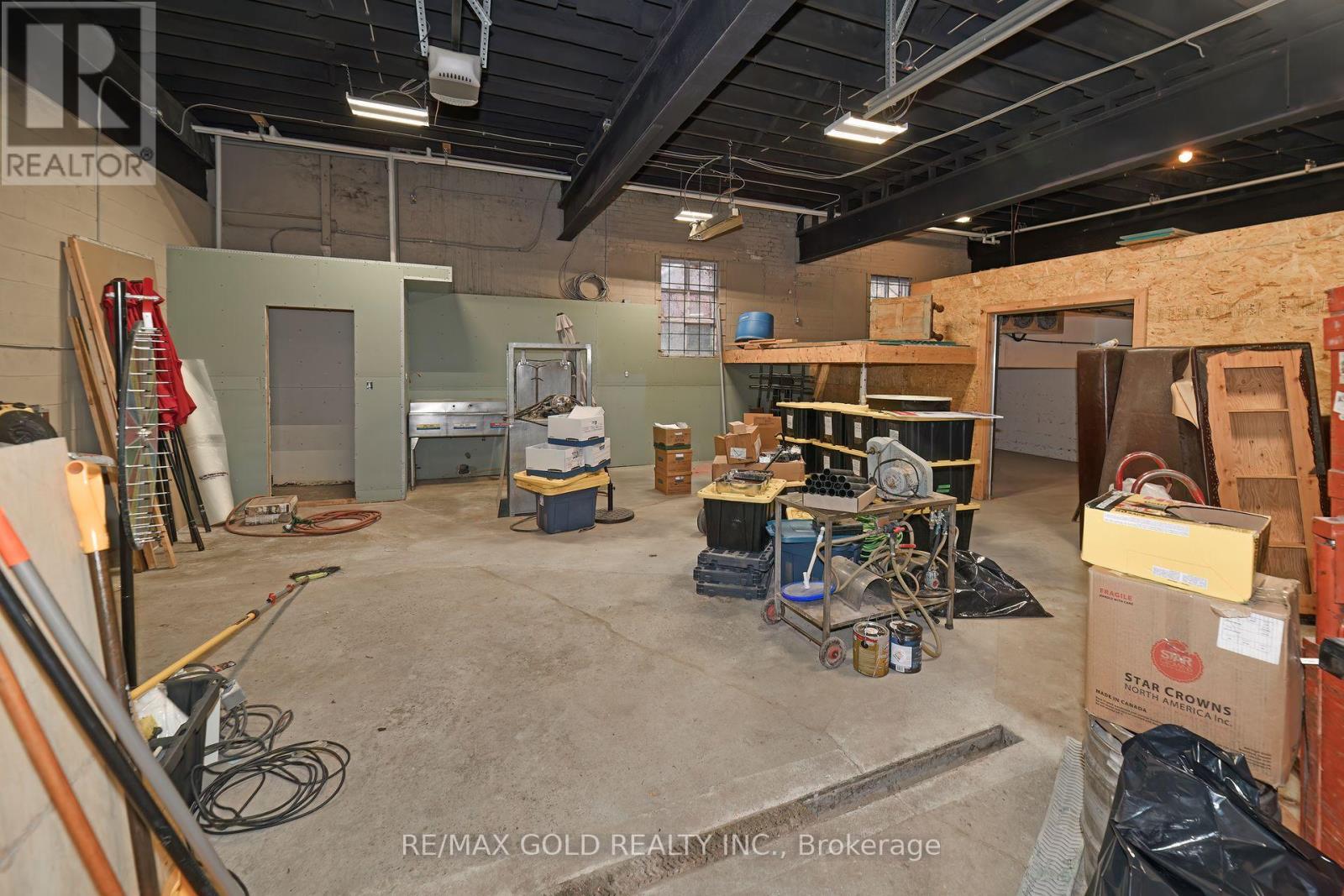 30r First Avenue, Toronto, Ontario  M4M 1W8 - Photo 19 - E12133340