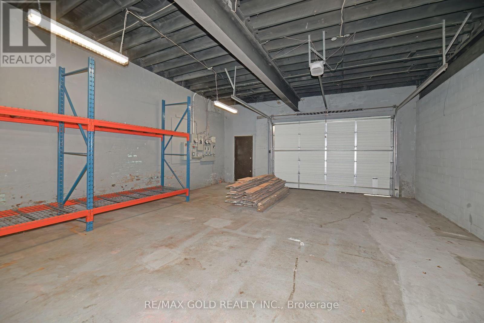 30r First Avenue, Toronto, Ontario  M4M 1W8 - Photo 23 - E12133340