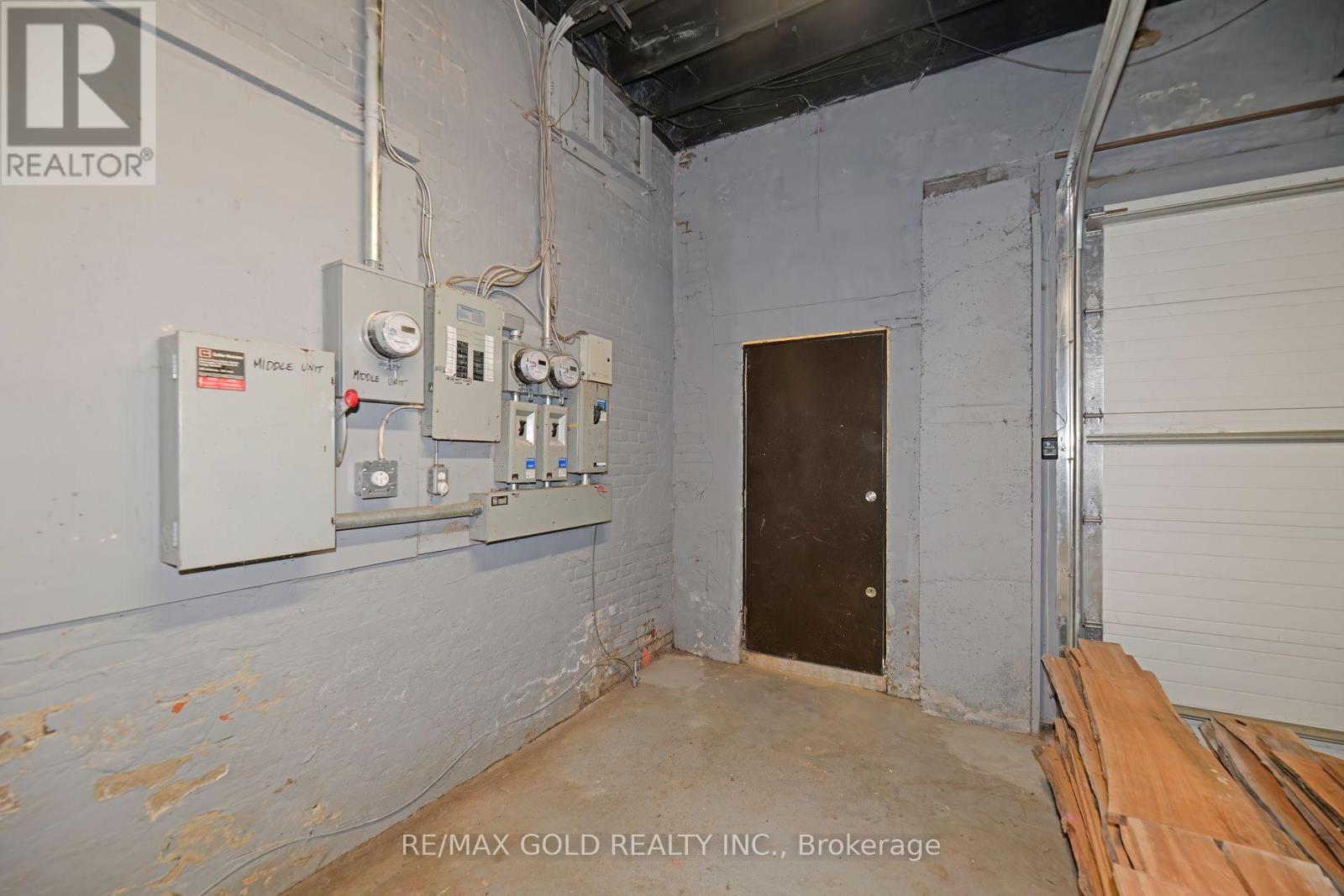 30r First Avenue, Toronto, Ontario  M4M 1W8 - Photo 24 - E12133340