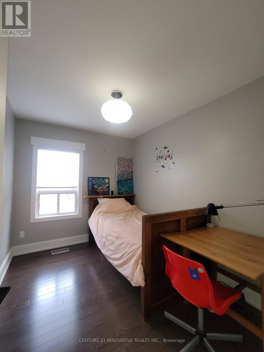 Main Level - 48 Brenda Crescent, Toronto, Ontario  M1K 3C6 - Photo 10 - E12133539