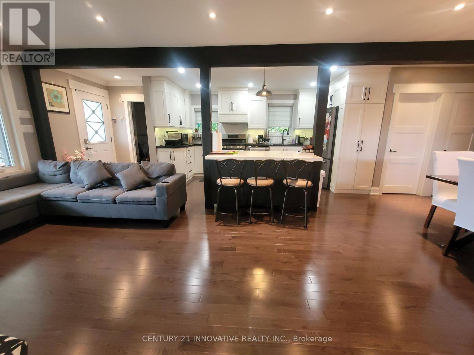 Main Level - 48 Brenda Crescent, Toronto, Ontario  M1K 3C6 - Photo 6 - E12133539