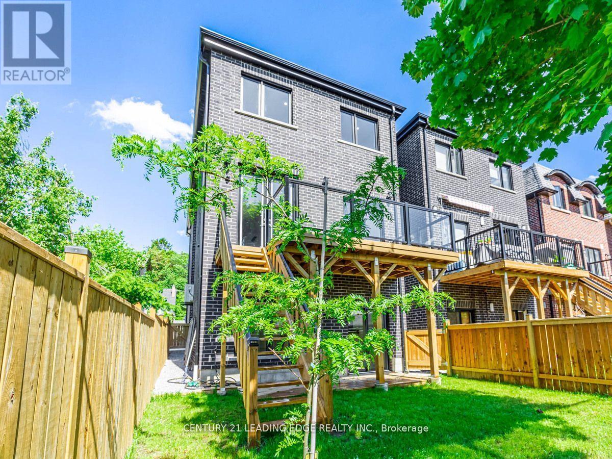 48b Maybourne Avenue, Toronto, Ontario  M1L 2V9 - Photo 34 - E12133548
