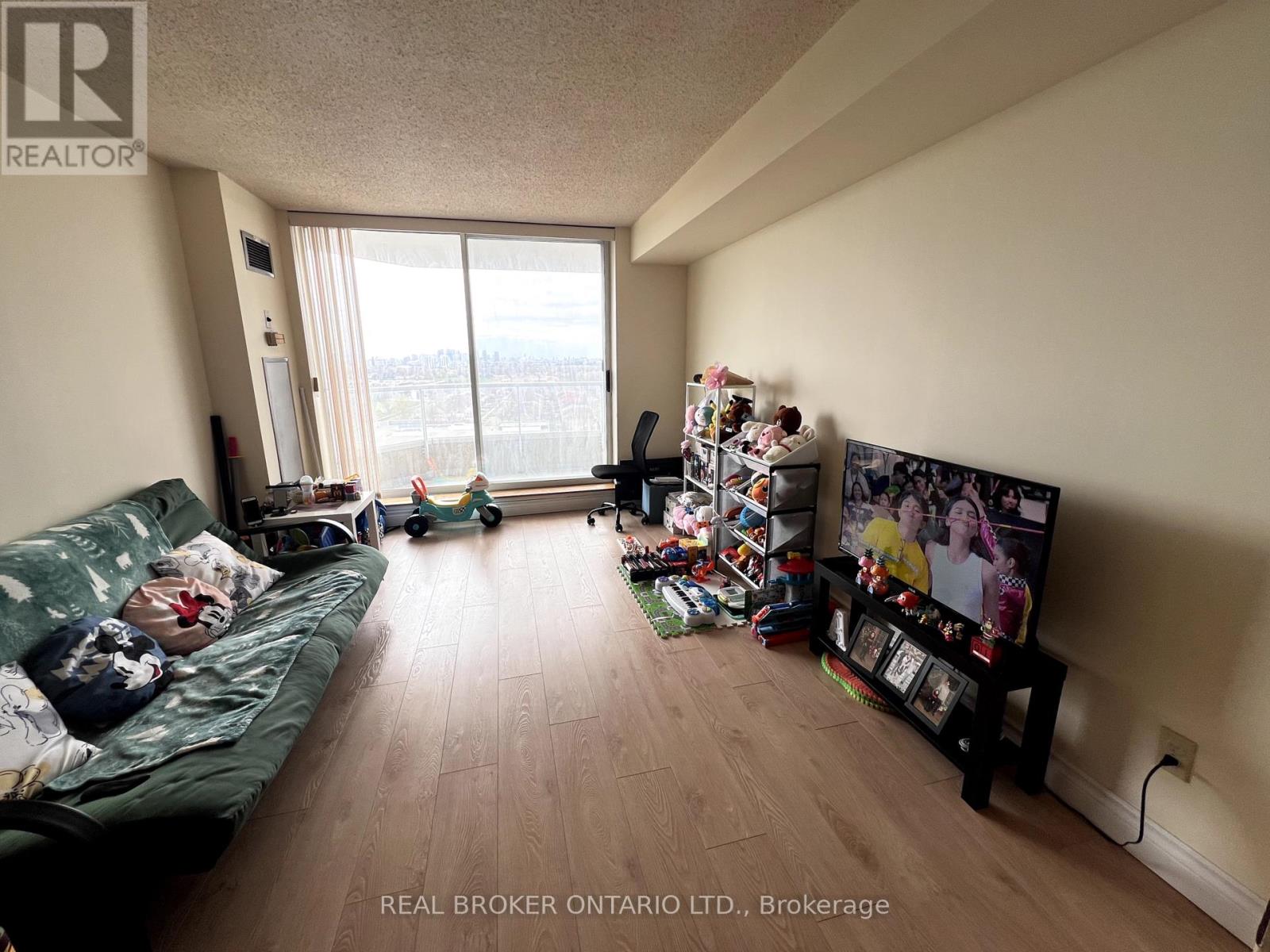 1412 - 400 Mclevin Avenue, Toronto, Ontario  M1B 5J4 - Photo 3 - E12133572