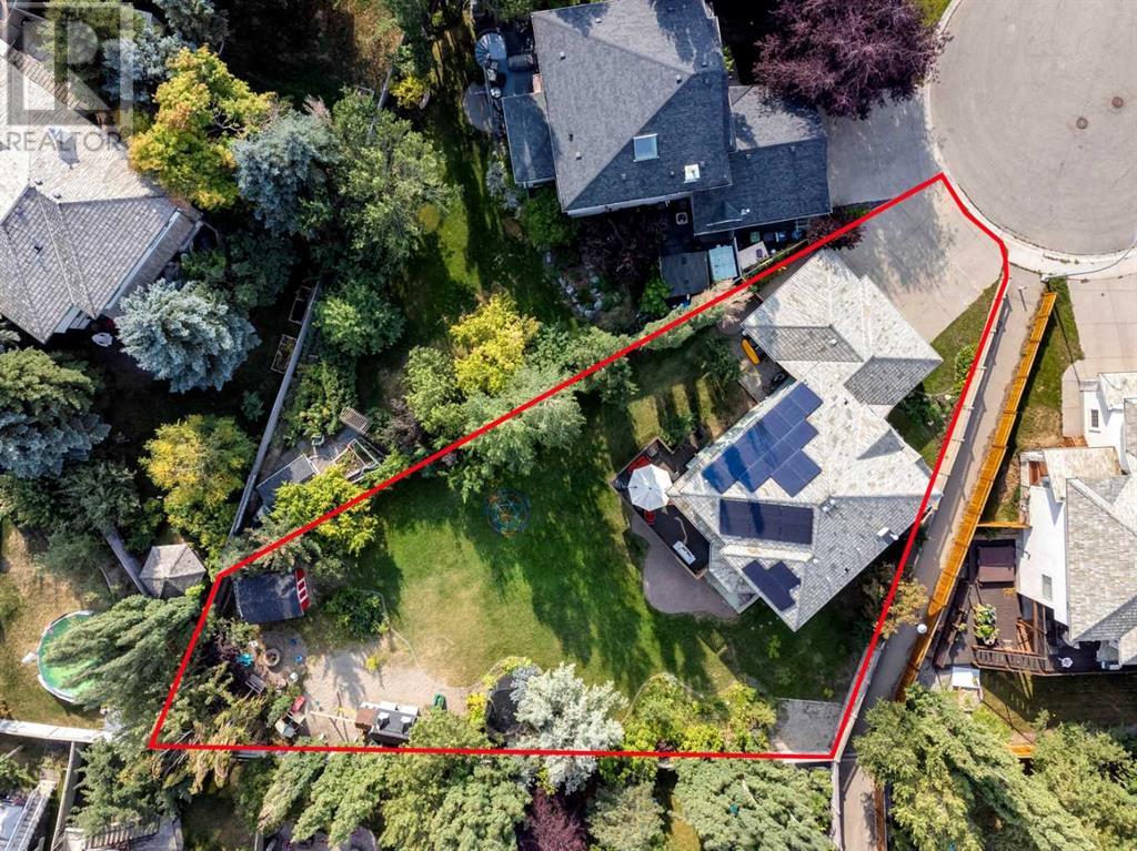 Property at 324 Mt Douglas Place SE image 2