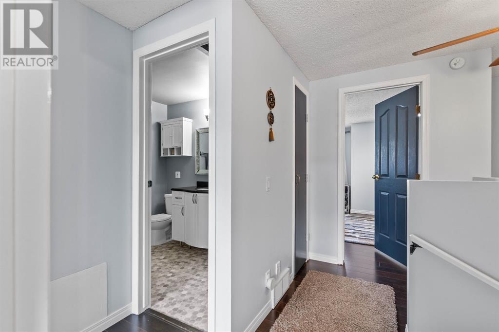 18 Queen Anne Close Se, Calgary, Alberta  T2J 6N6 - Photo 22 - A2218600