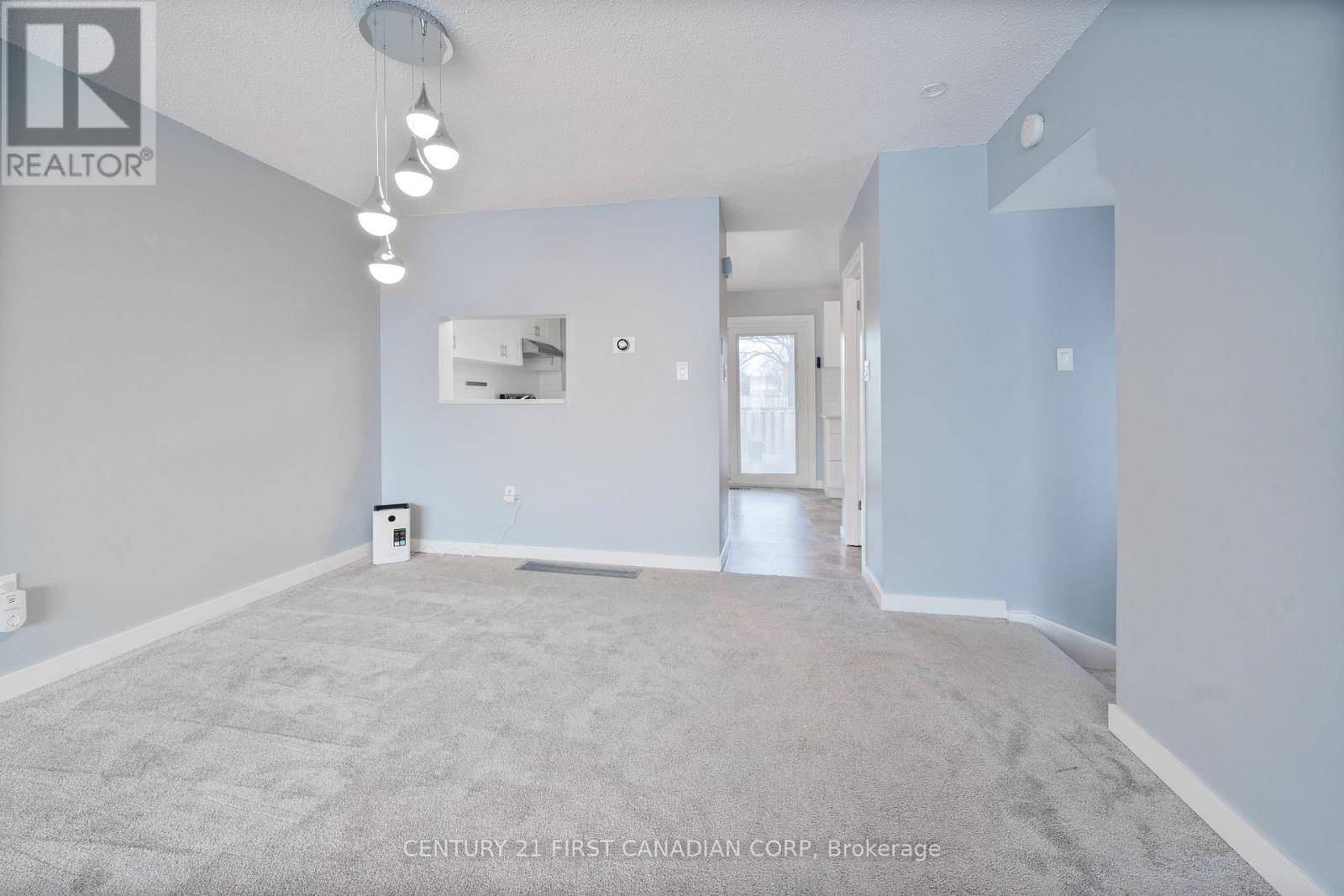 154 - 700 Osgoode Drive, London South, Ontario  N6E 2H1 - Photo 8 - X12131324