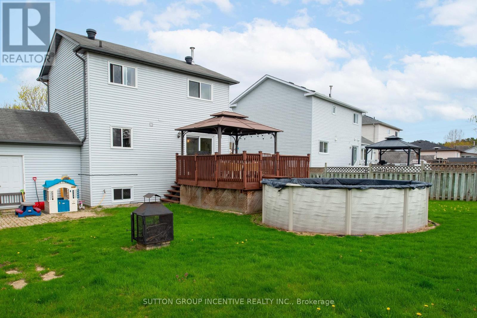 Property at 62 DARREN DRIVE image 3