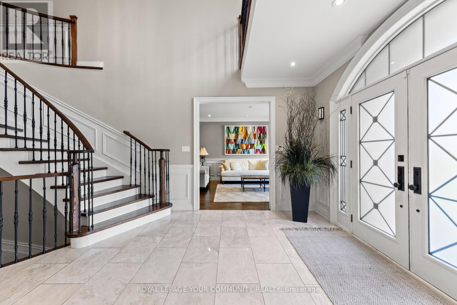Property at 6 MAGISTRALE COURT image 3