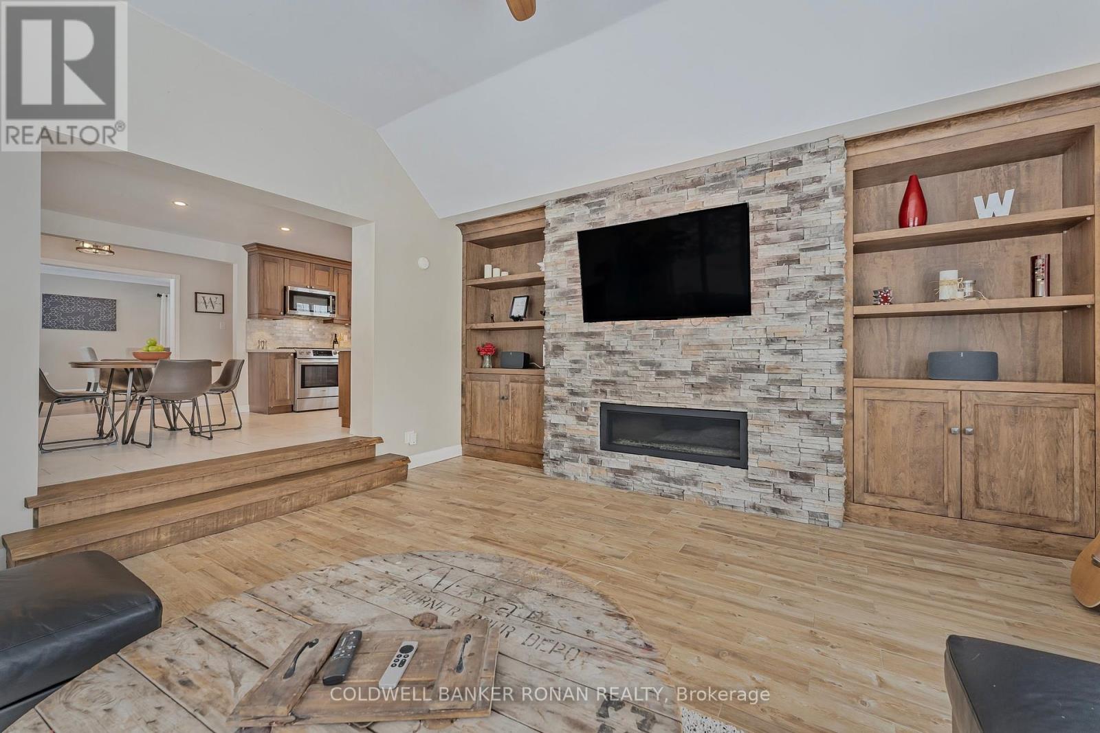 1382 10th Line, Innisfil, Ontario  L9S 3P2 - Photo 11 - N12133282