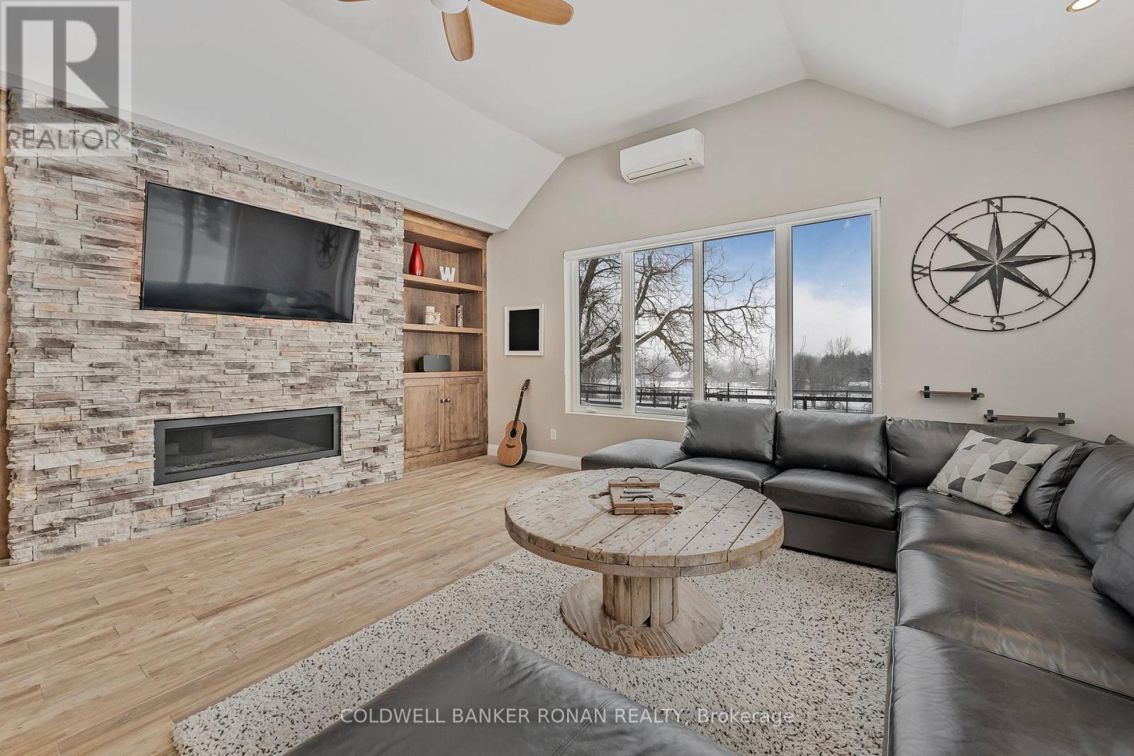 1382 10th Line, Innisfil, Ontario  L9S 3P2 - Photo 12 - N12133282