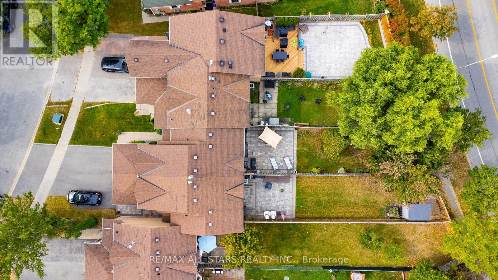 9 Steepleview Crescent, Richmond Hill, Ontario  L4C 9R1 - Photo 48 - N12133313
