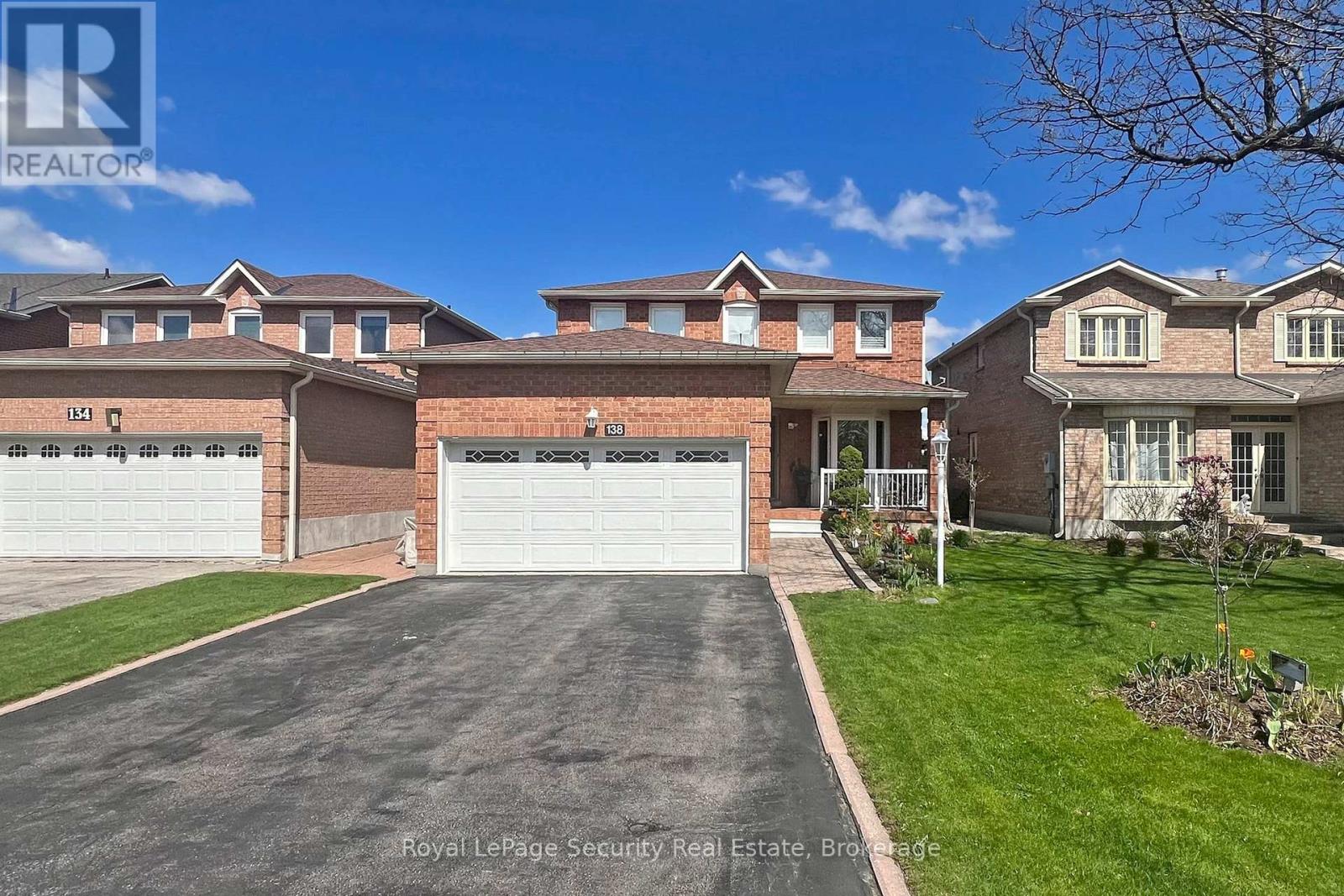 138 LARGO CRESCENT, Vaughan, Ontario