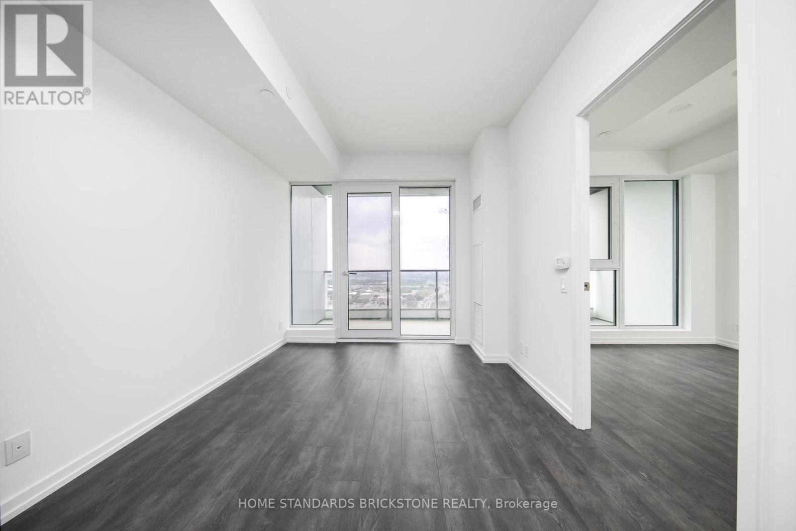 3301 - 7890 Jane Street, Vaughan (Vaughan Corporate Centre), Ontario  L4K 0K9 - Photo 7 - N12133598