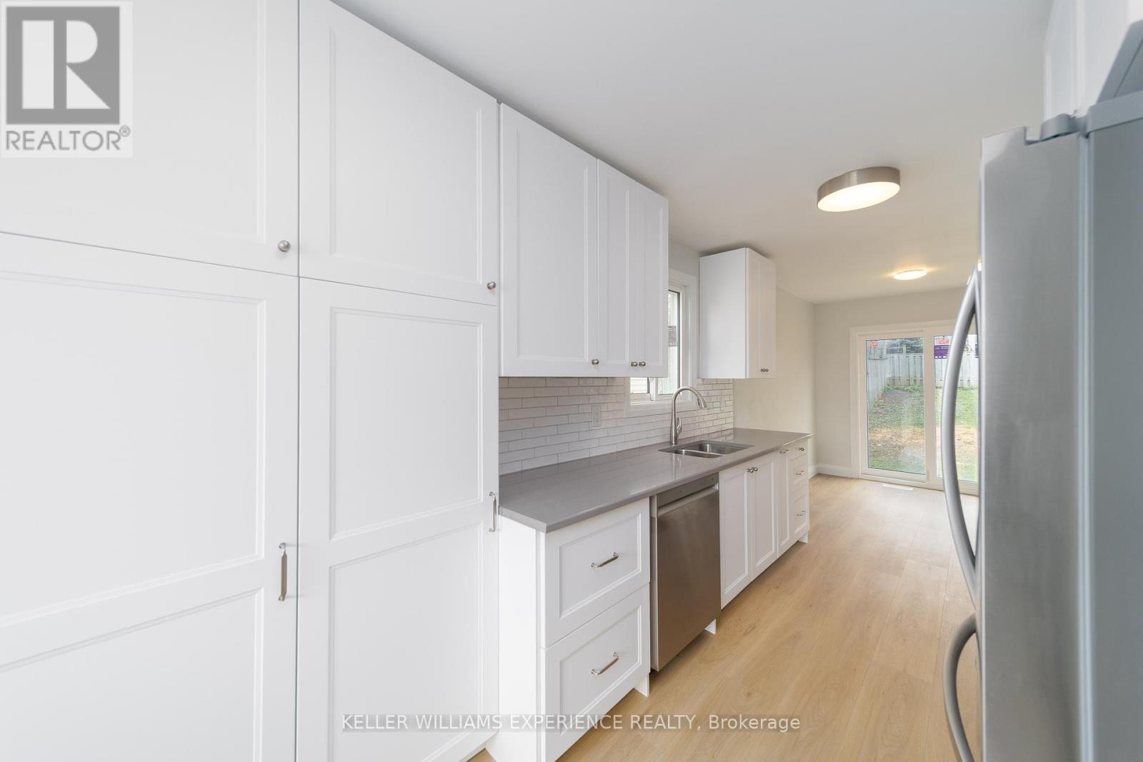 50 Patton Road, Barrie, Ontario  L4N 6V5 - Photo 7 - S12133472