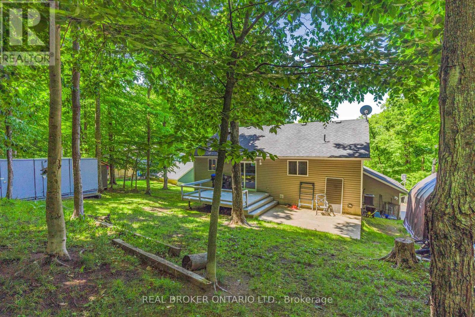 87 Farlain Lake Road E, Tiny, Ontario  L9M 0B5 - Photo 23 - S12133492