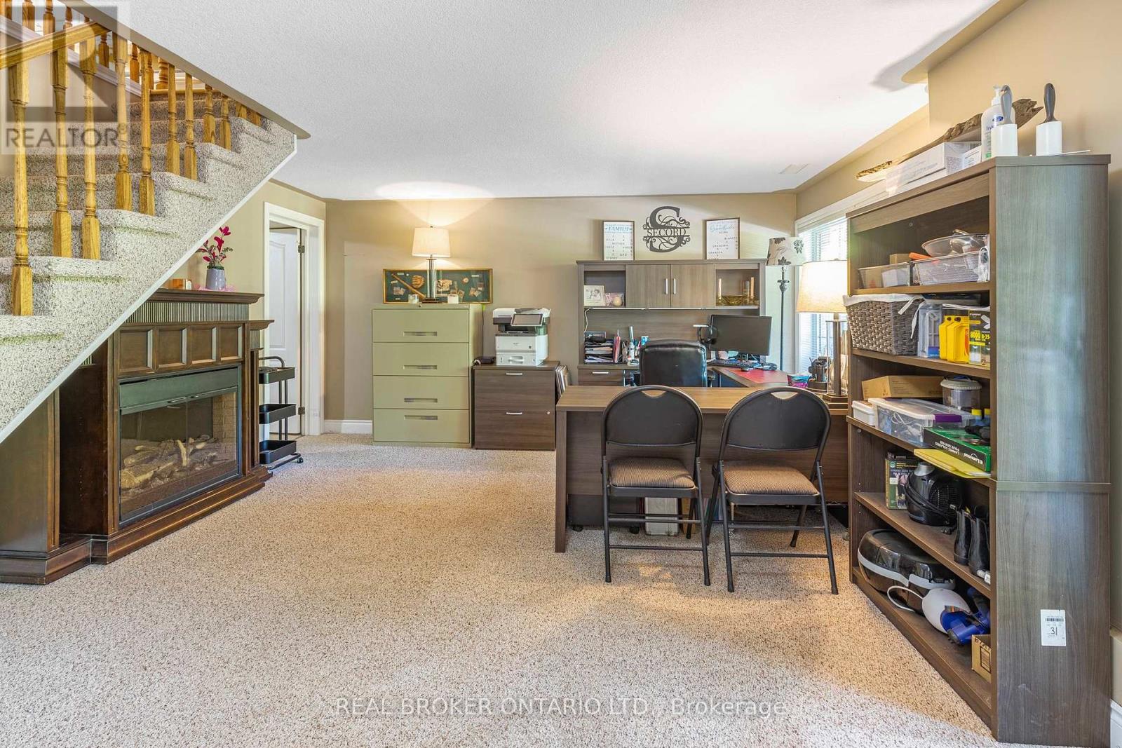 Property at 87 FARLAIN LAKE ROAD E image 3