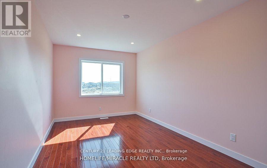 7497 County Rd. 91 Road, Clearview, Ontario  L0M 1S0 - Photo 21 - S12133630