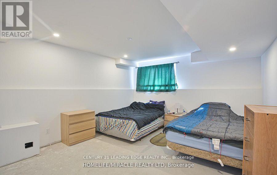 7497 County Rd. 91 Road, Clearview, Ontario  L0M 1S0 - Photo 35 - S12133630