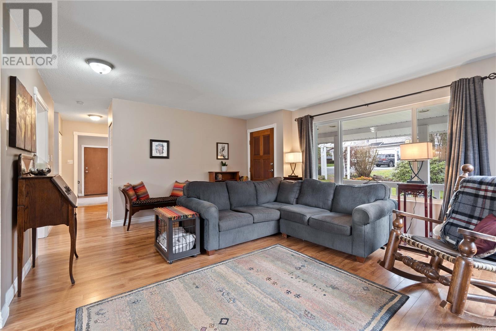 Property at 2234 Neil Dr image 5