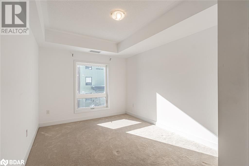 4 Spice Way Unit# 215, Barrie, Ontario  L9J 0M2 - Photo 8 - 40726400