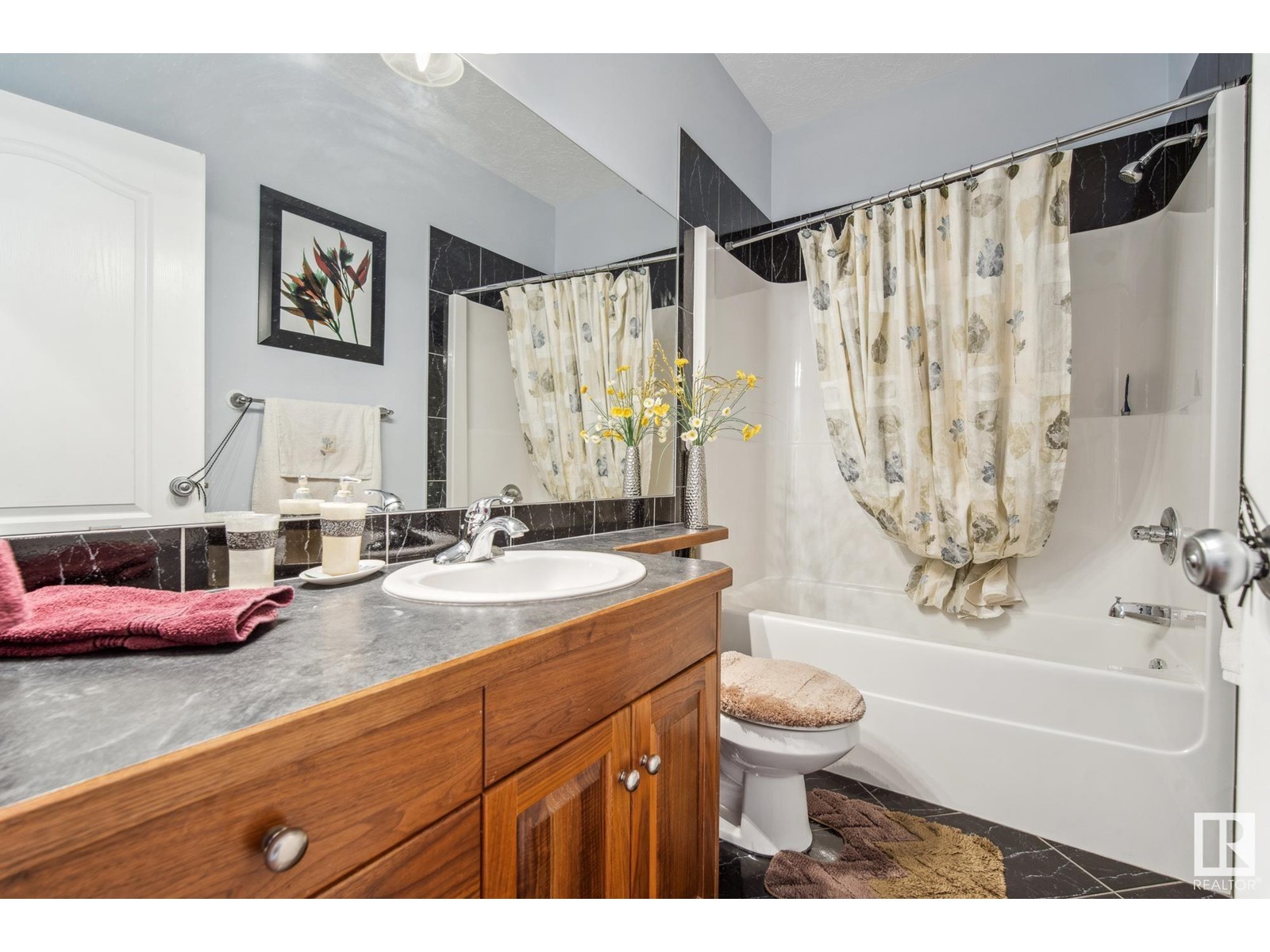 Property at #30 50210 RGE ROAD 244 image 4