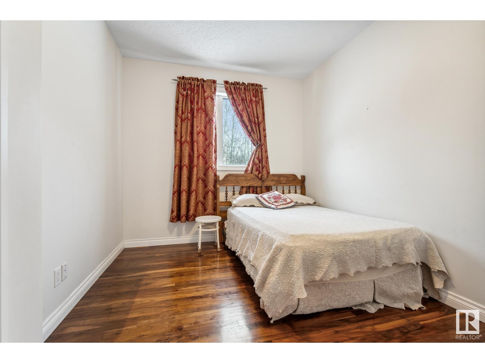 Property at #30 50210 RGE ROAD 244 image 2