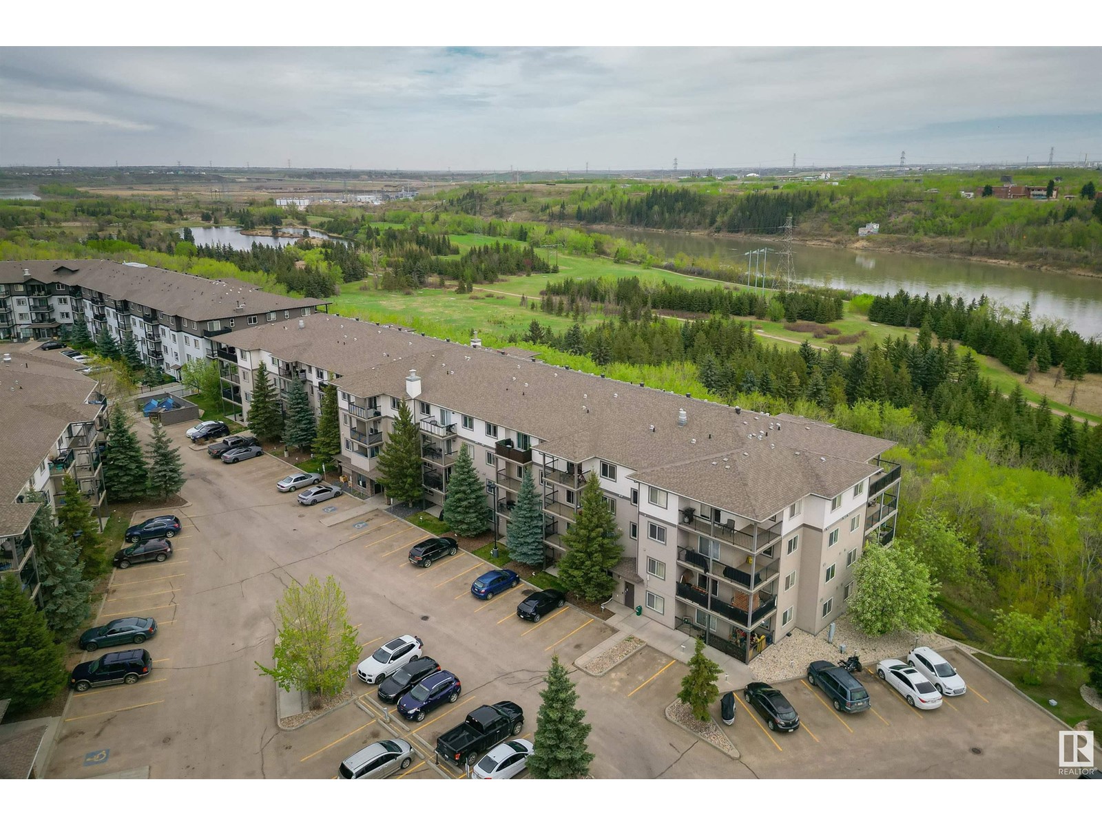 #110 1188 Hyndman Rd Nw, Edmonton, Alberta  T5A 0E9 - Photo 2 - E4425658