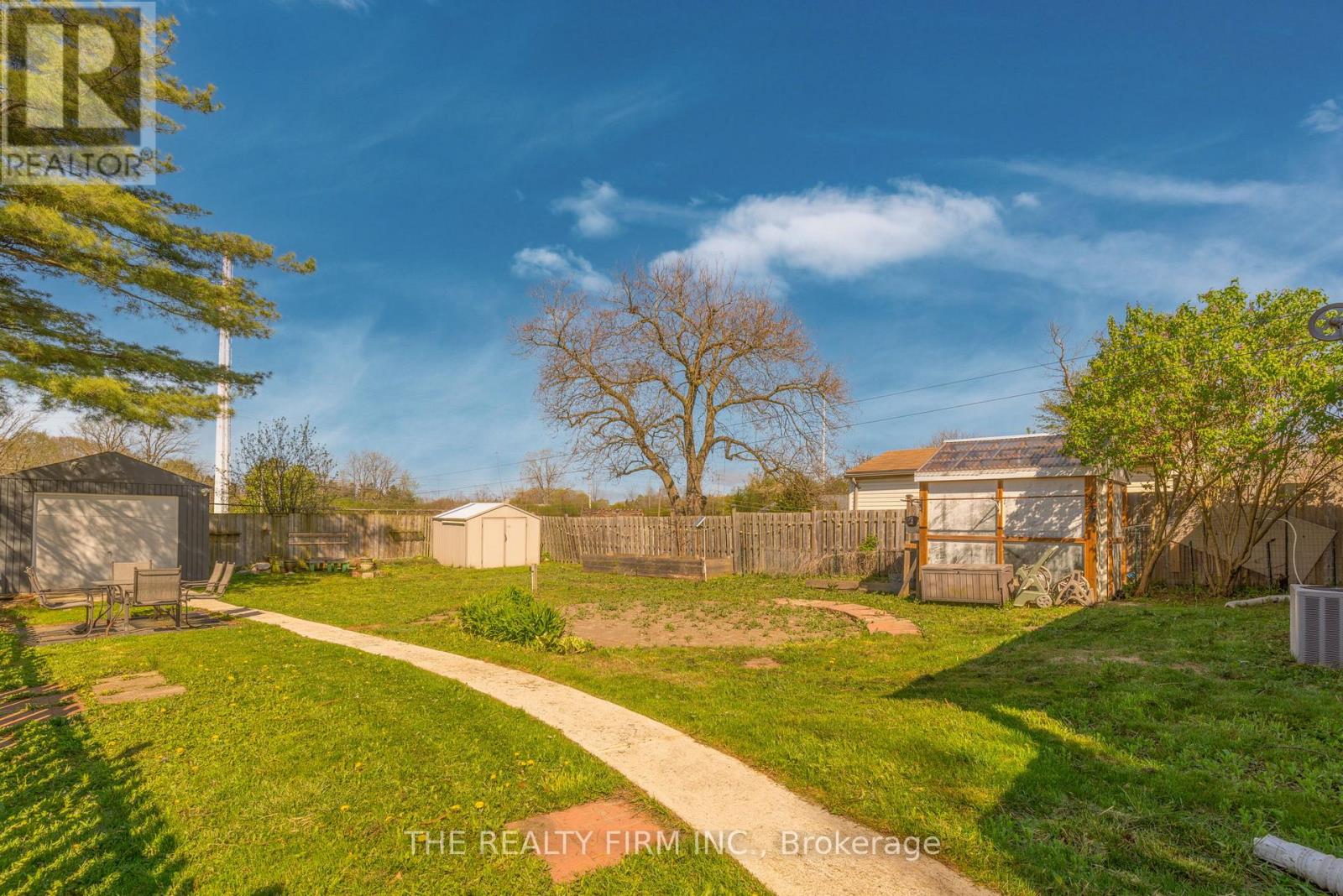 227 Vancouver Street, London East (East H), Ontario  N5W 4R9 - Photo 42 - X12133658