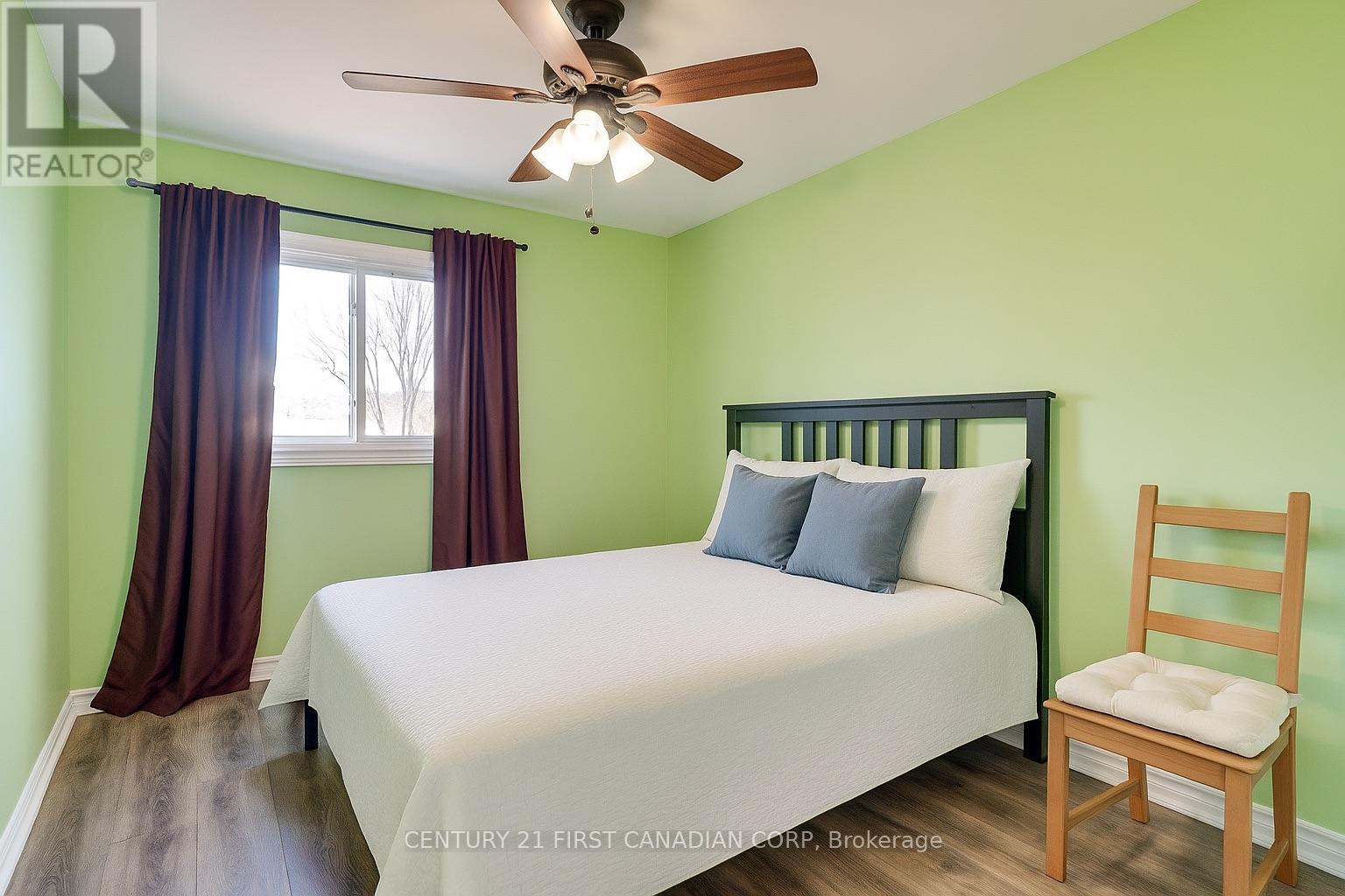 28 Naskapi Street, Woodstock, Ontario  N4T 1H1 - Photo 11 - X12133672