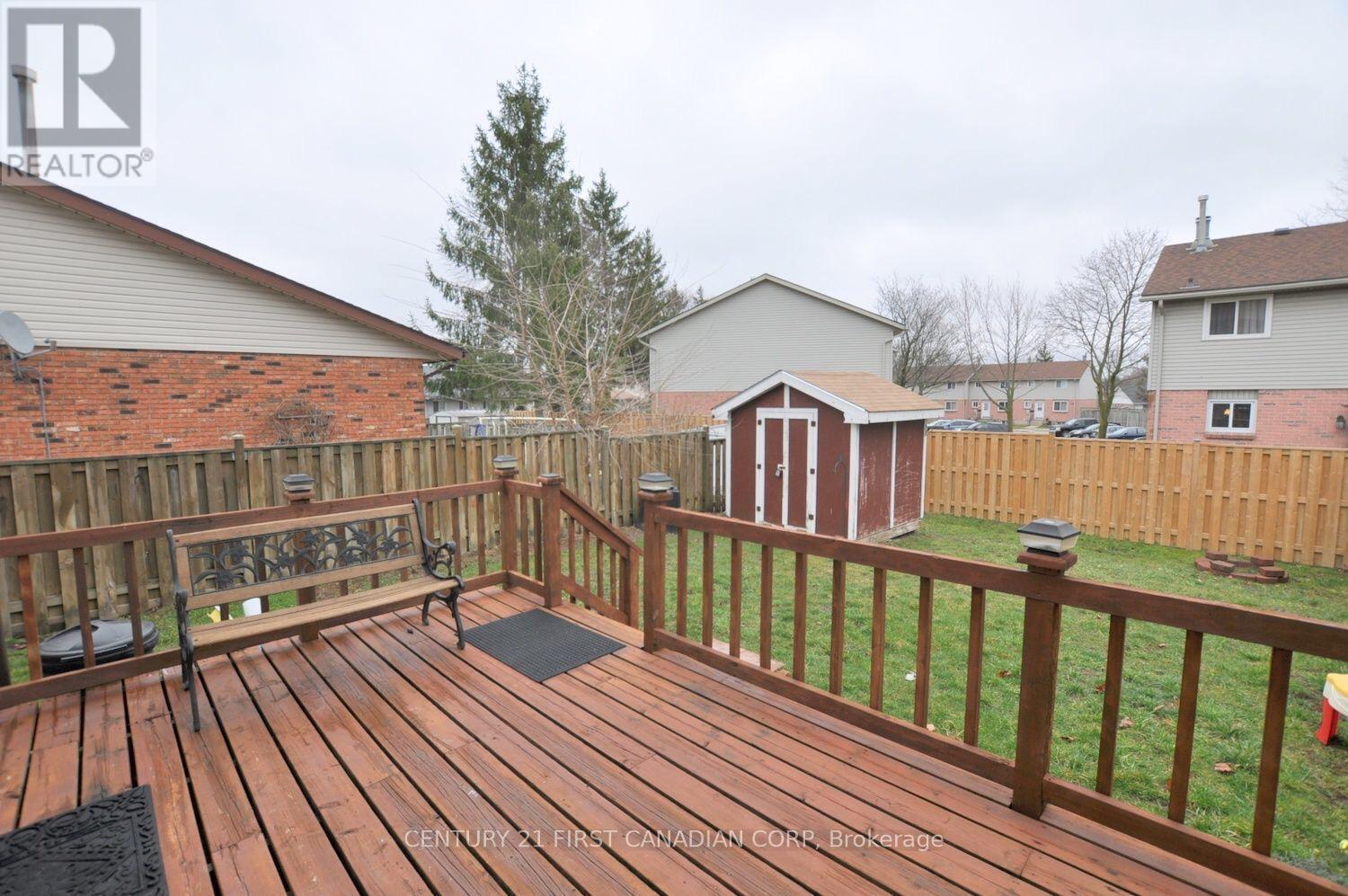 28 Naskapi Street, Woodstock, Ontario  N4T 1H1 - Photo 14 - X12133672