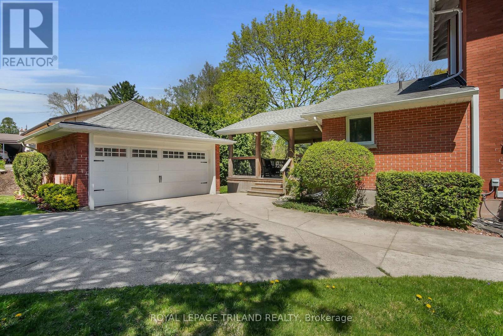 Photo 30 of 50 for 825 Riverside Drive