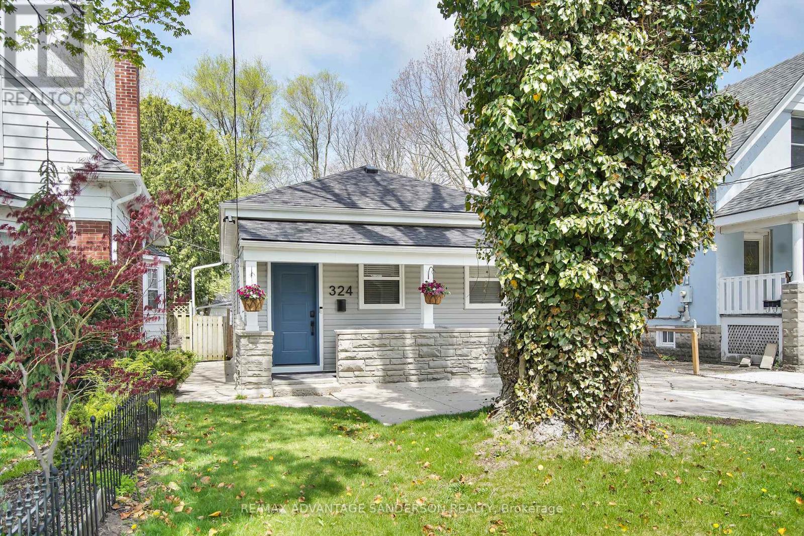 324 Cheapside Street