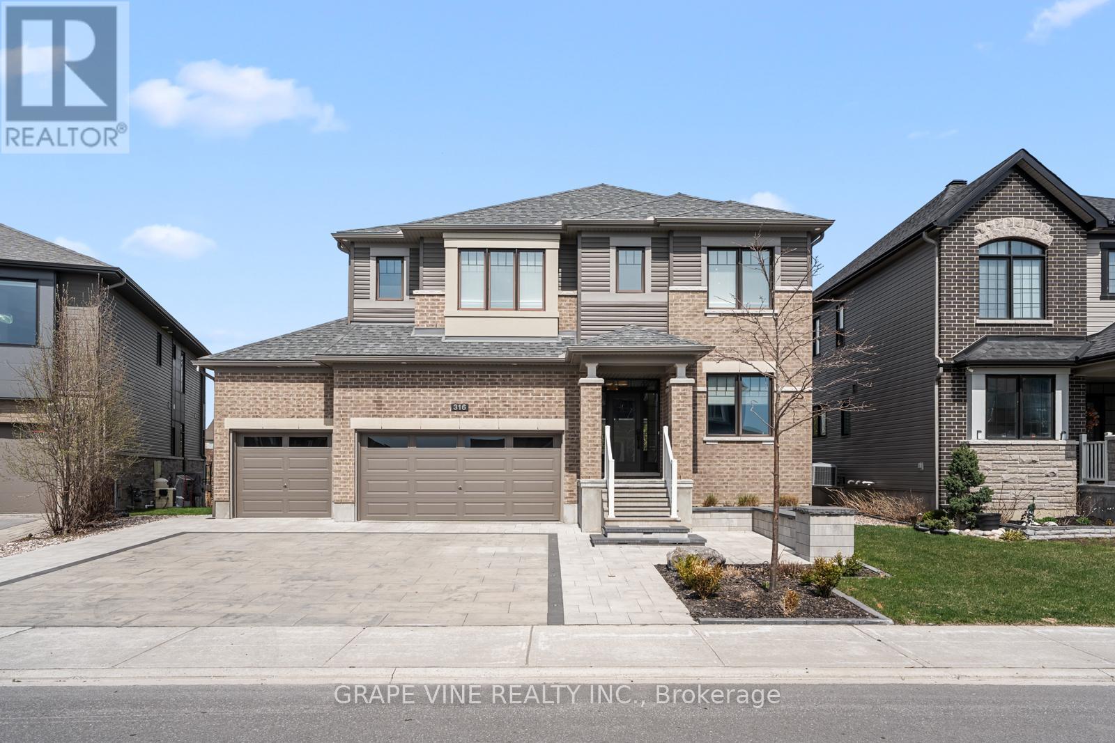 Property at 316 EAGLEHEAD CRESCENT image 1