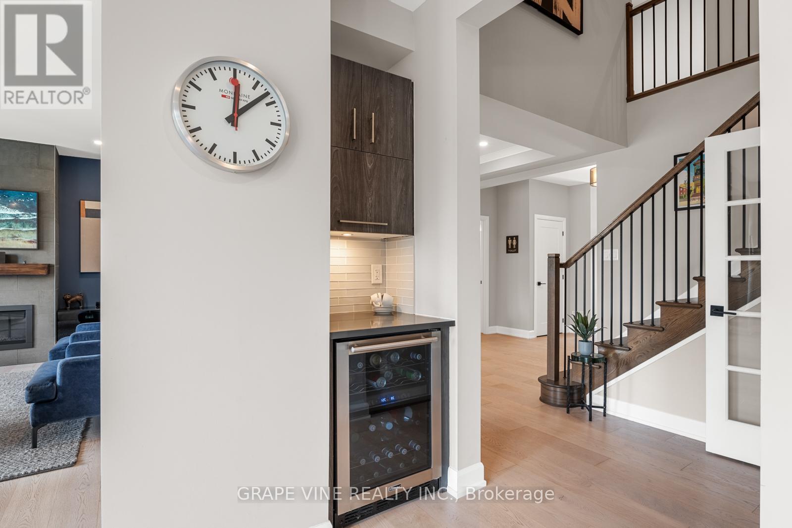 316 Eaglehead Crescent, Ottawa, Ontario  K2S 2J1 - Photo 27 - X12133659