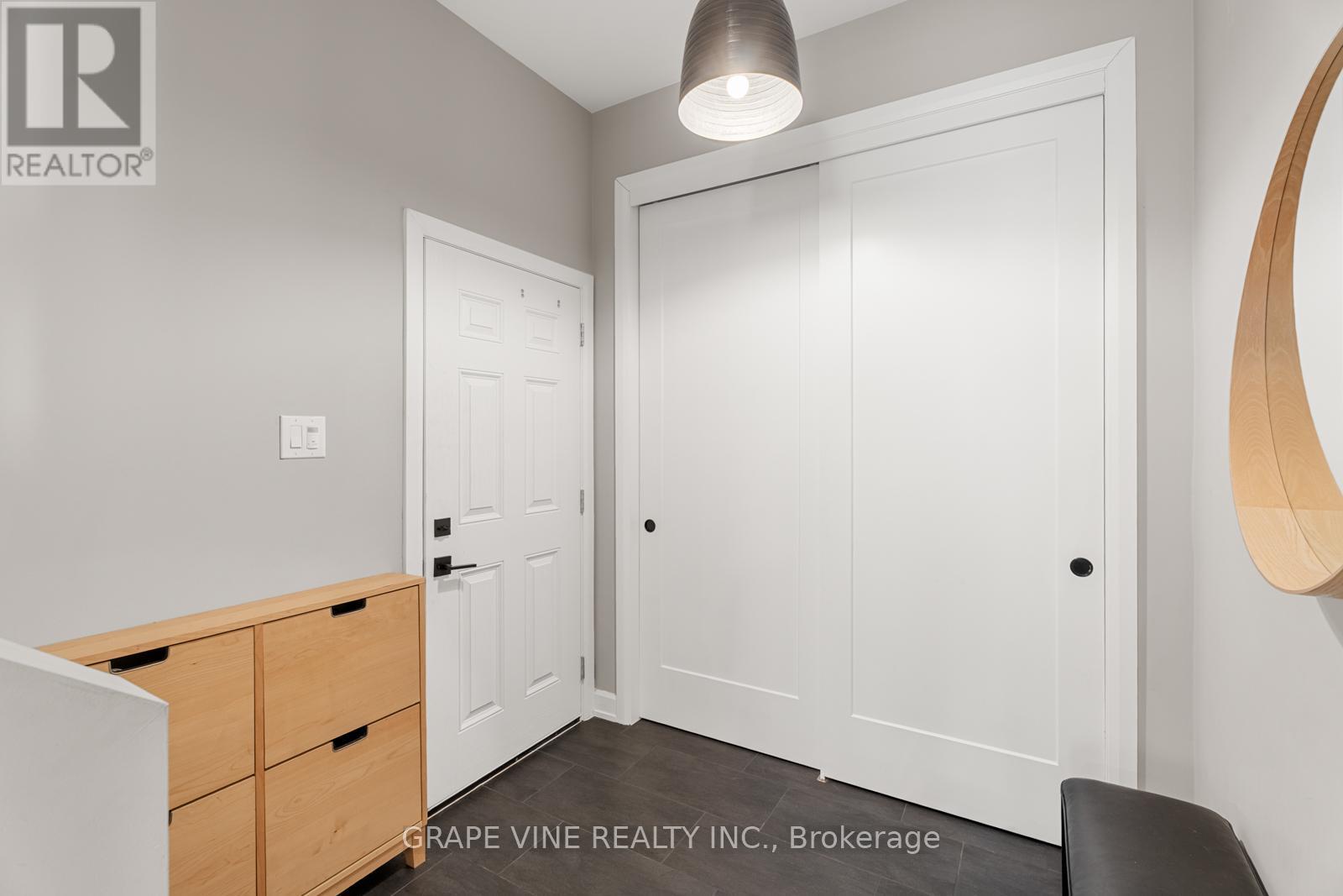 316 Eaglehead Crescent, Ottawa, Ontario  K2S 2J1 - Photo 43 - X12133659