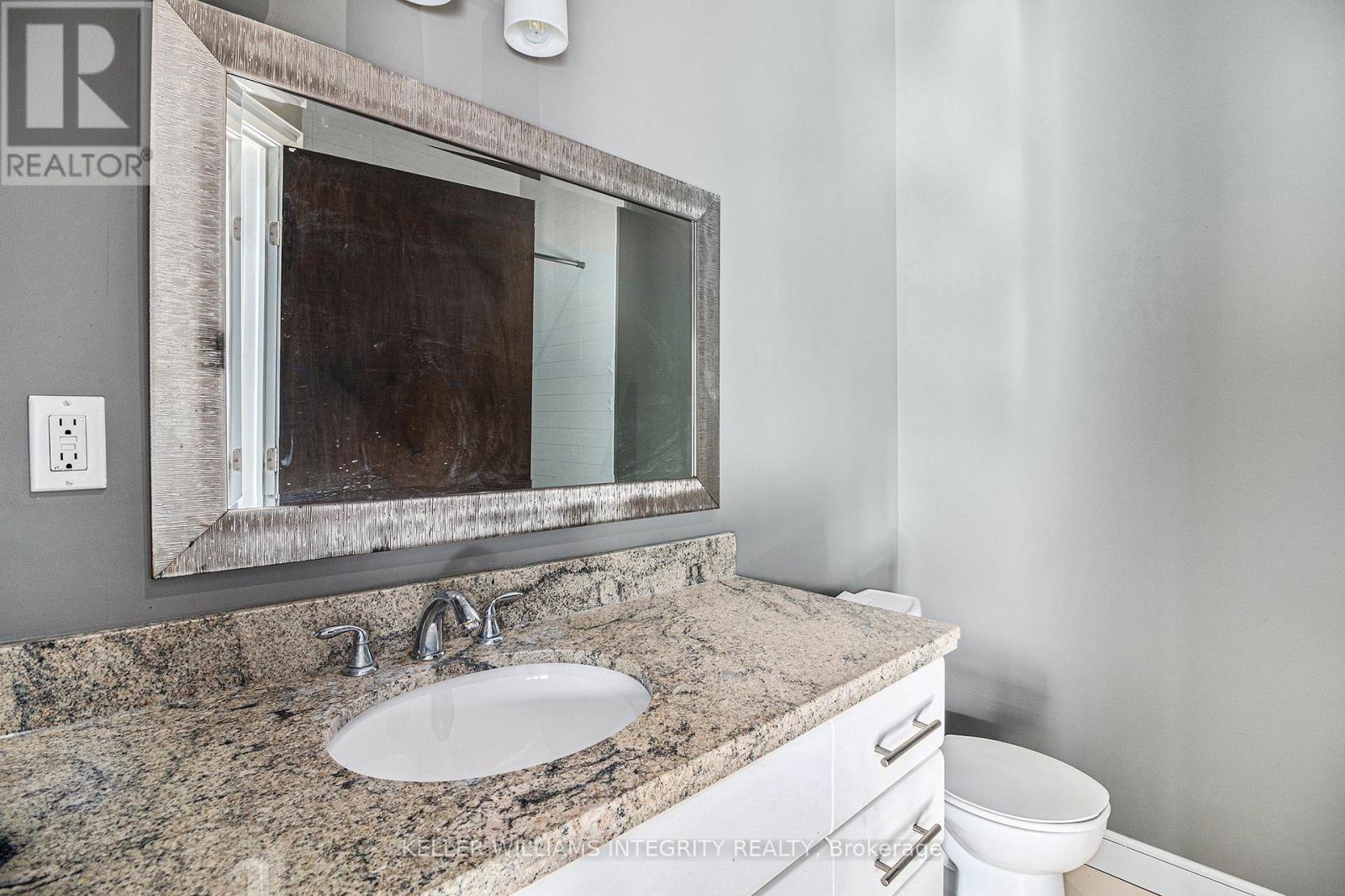 201 - 316 Rideau Street, Ottawa, Ontario  K1N 5Y5 - Photo 12 - X12133674