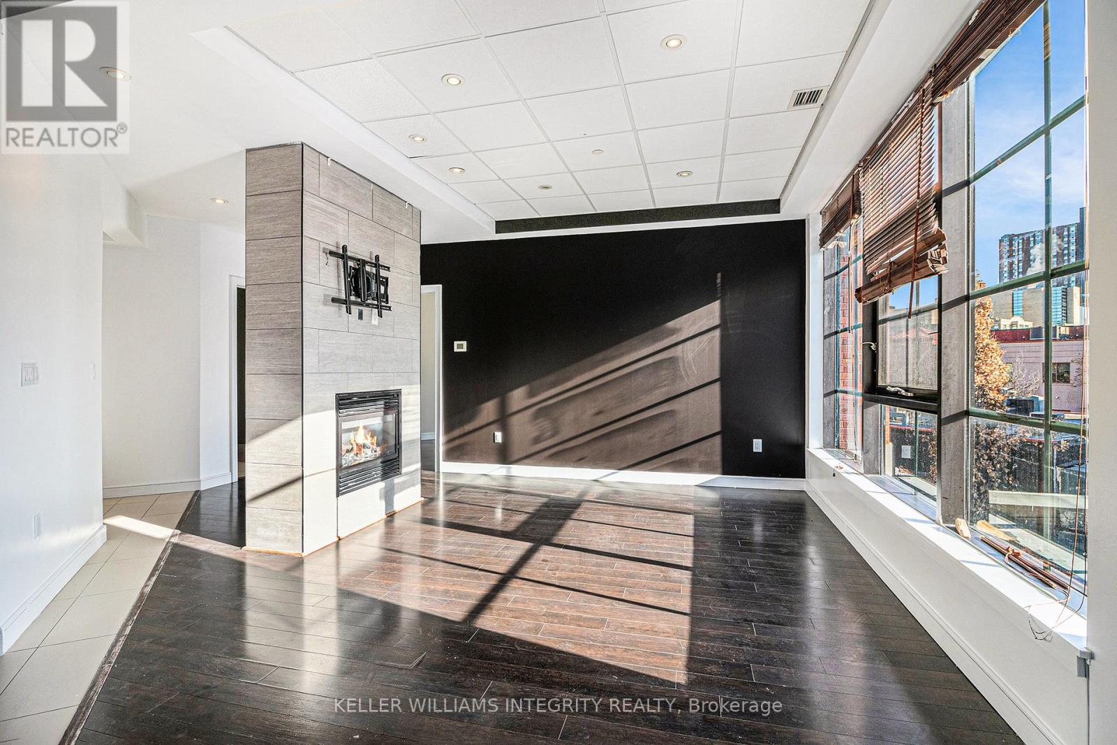 201 - 316 Rideau Street, Ottawa, Ontario  K1N 5Y5 - Photo 5 - X12133674