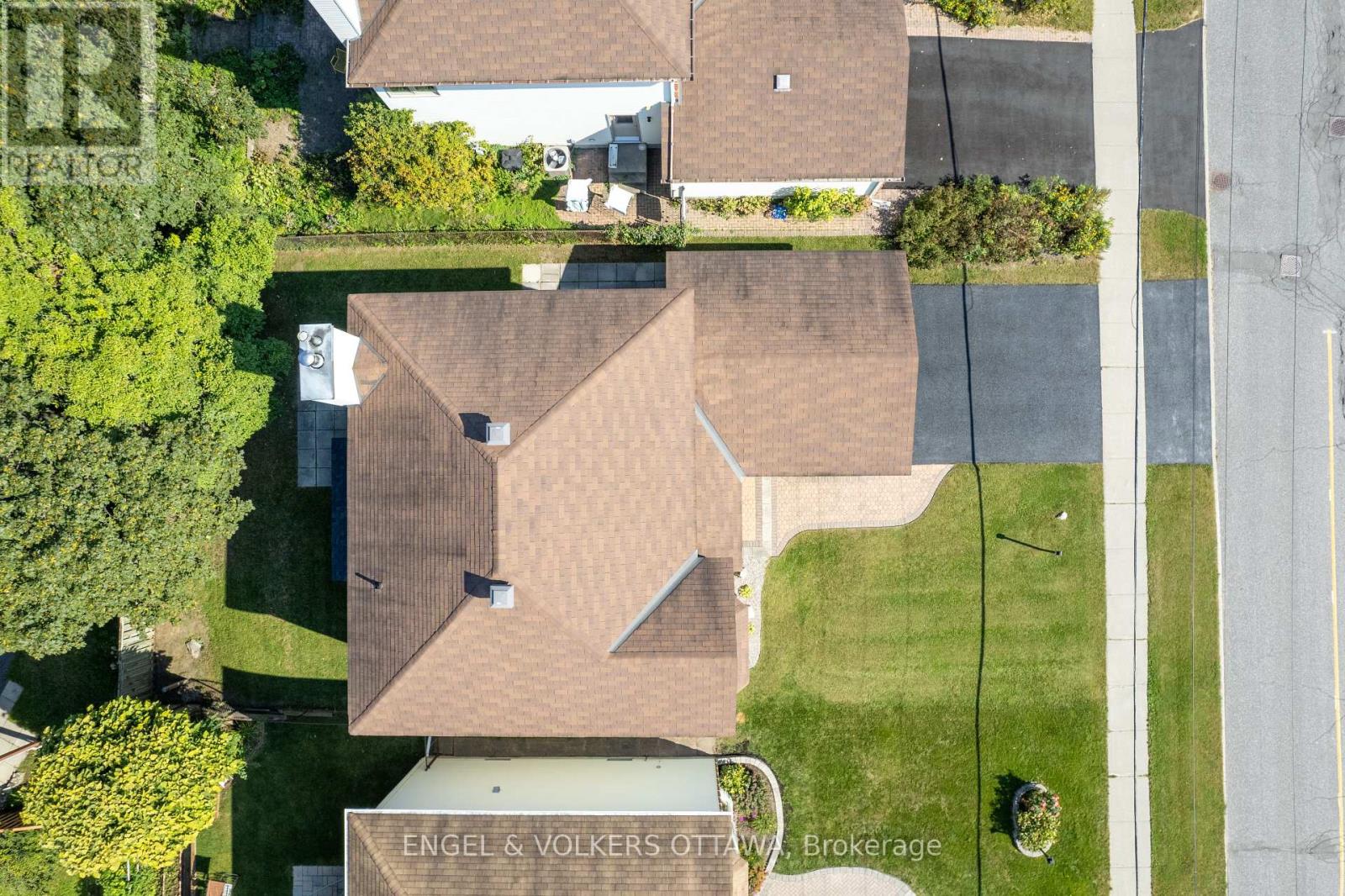 2177 Lenester Avenue, Ottawa, Ontario  K2A 4A9 - Photo 28 - X12133739