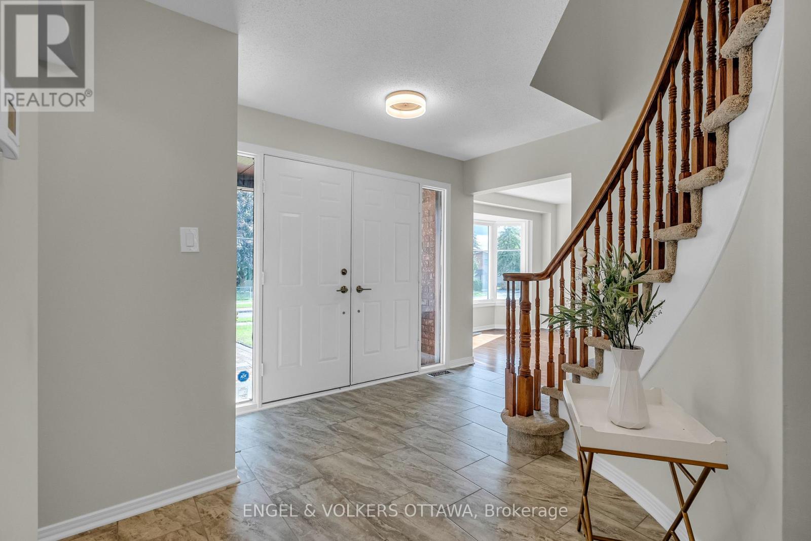 Property at 2177 LENESTER AVENUE image 4