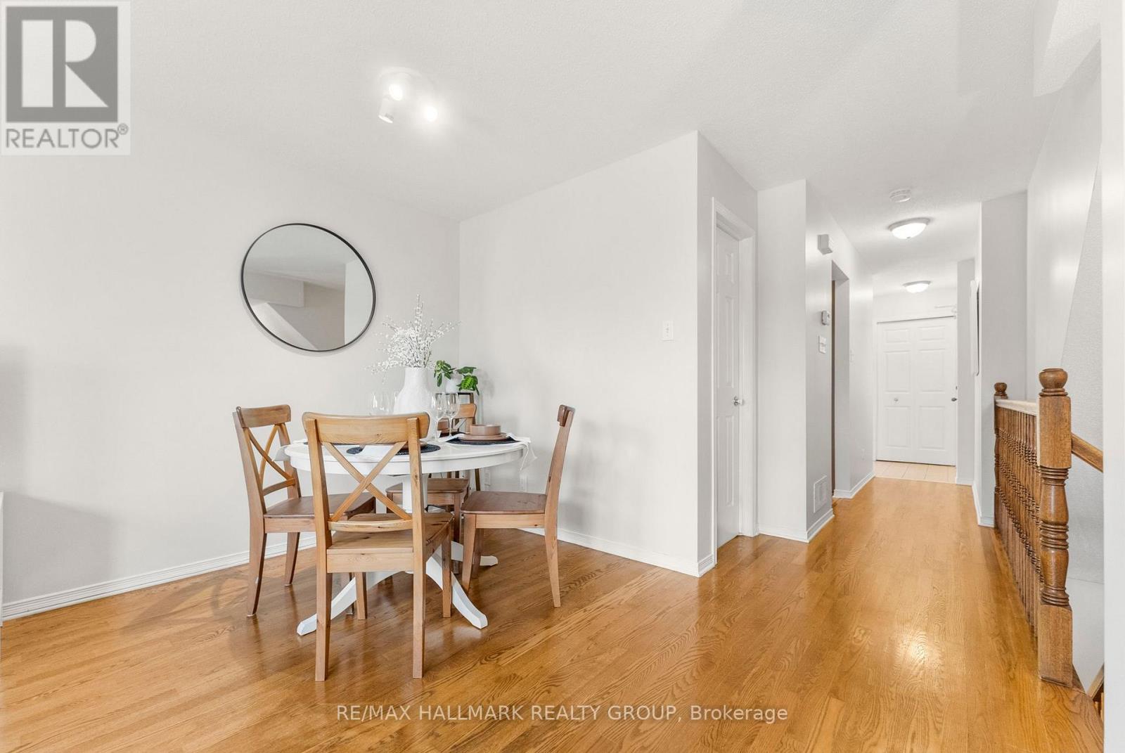 110h Centrepointe Drive, Ottawa, Ontario  K2G 6K3 - Photo 16 - X12133780