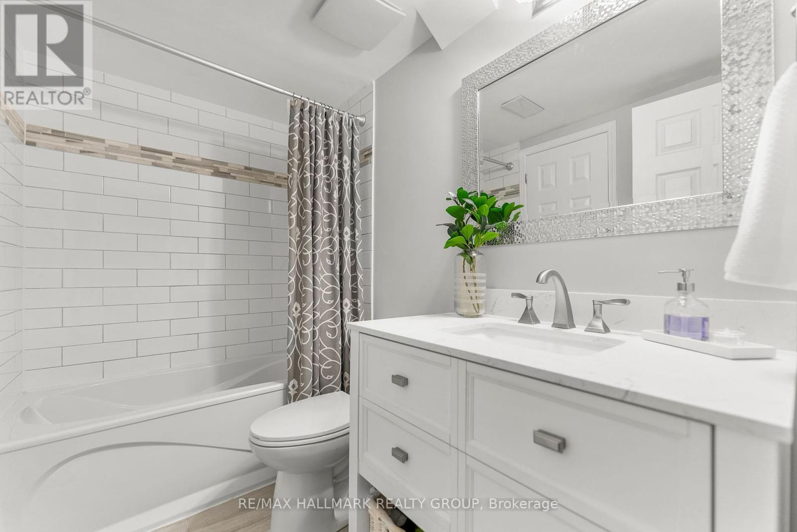 110h Centrepointe Drive, Ottawa, Ontario  K2G 6K3 - Photo 29 - X12133780