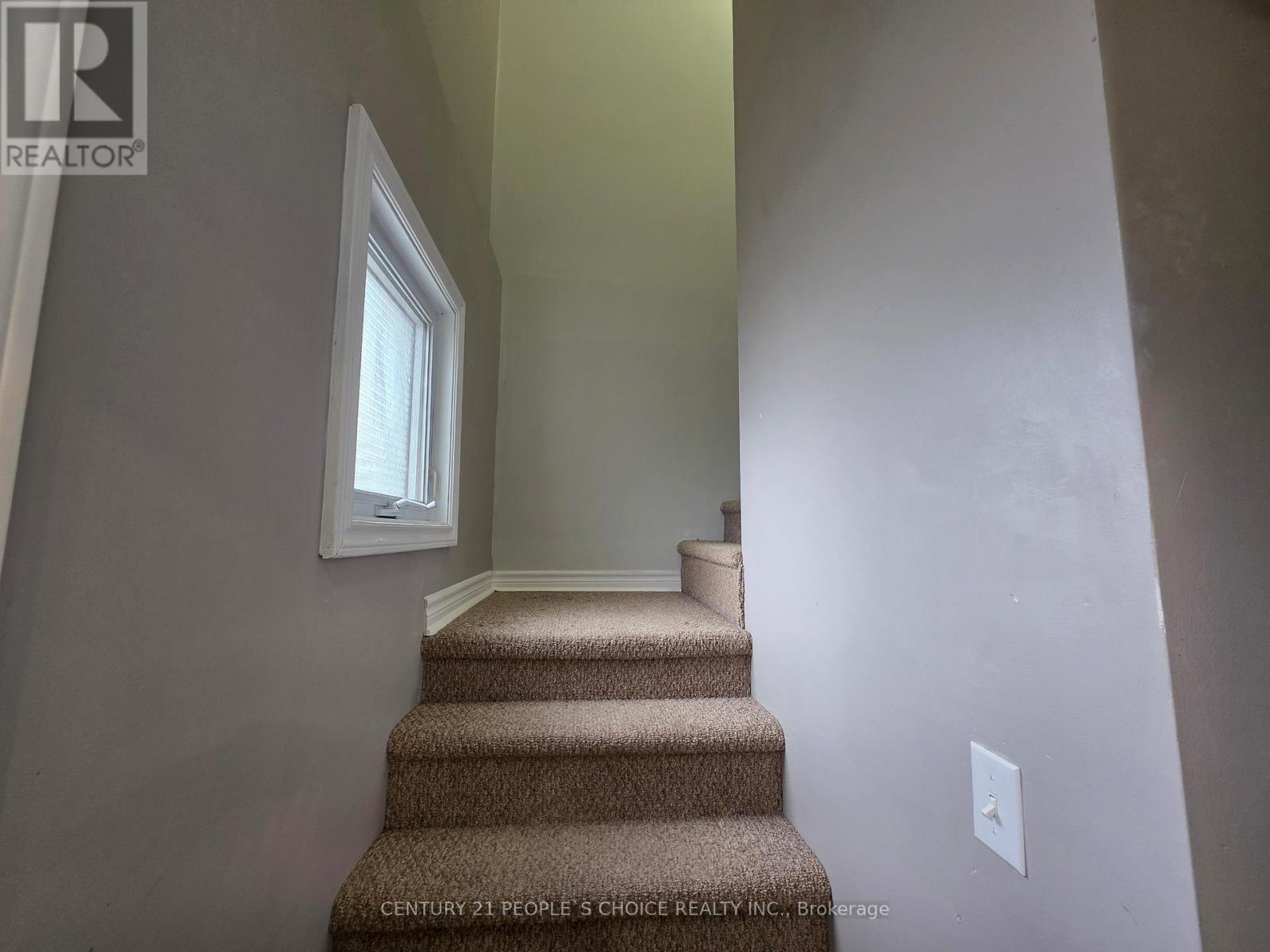 24 Madison Avenue, Orangeville, Ontario  L9W 1S2 - Photo 10 - W12133273