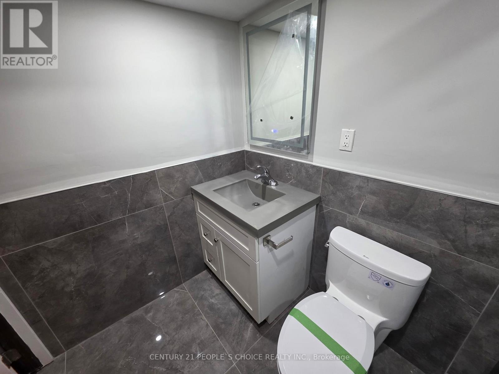 24 Madison Avenue, Orangeville, Ontario  L9W 1S2 - Photo 24 - W12133273